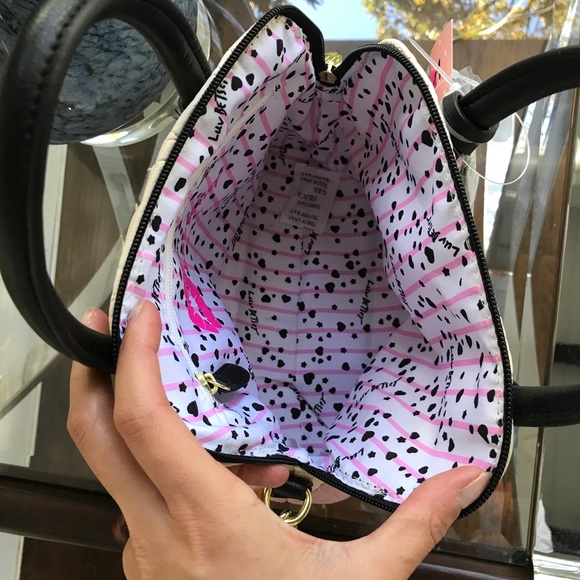 BETSEY JOHNSON Cream/Taupe Unicorn Kitty Bag! 🦄🐱 - Picture 7 of 8